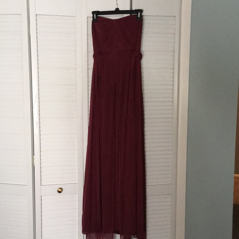 Versatile David’s bridal dress